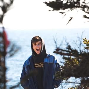 Meet your Posher, Dylan